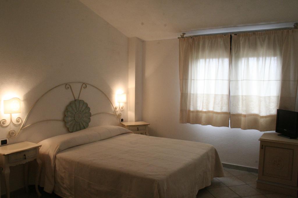Hotel Sorgente Aglientu Zimmer foto